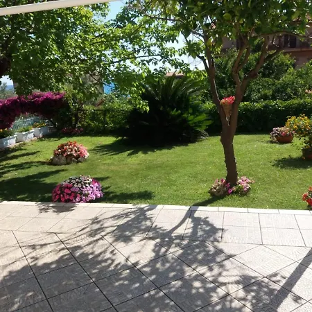 Arco Fiorito Oda ve Kahvaltı