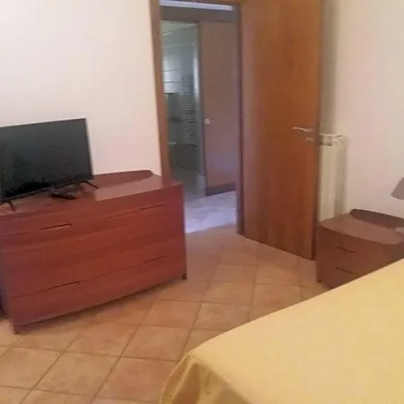 Arco Fiorito 3*