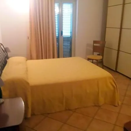 Arco Fiorito 3*